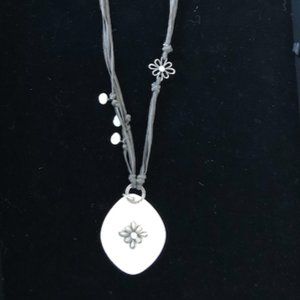 Silpada "Grace Notes" 22 inch Necklace Sterling Silver Pearl Shell - Lucite cz